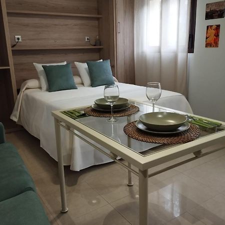 Apartamento La Fuente 27 Tomares Exterior foto